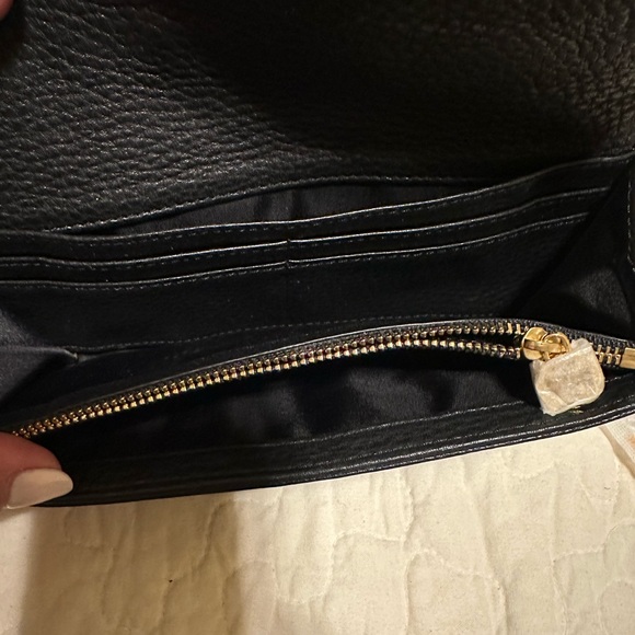 Tory Burch Wallet - Picture 3 of 4